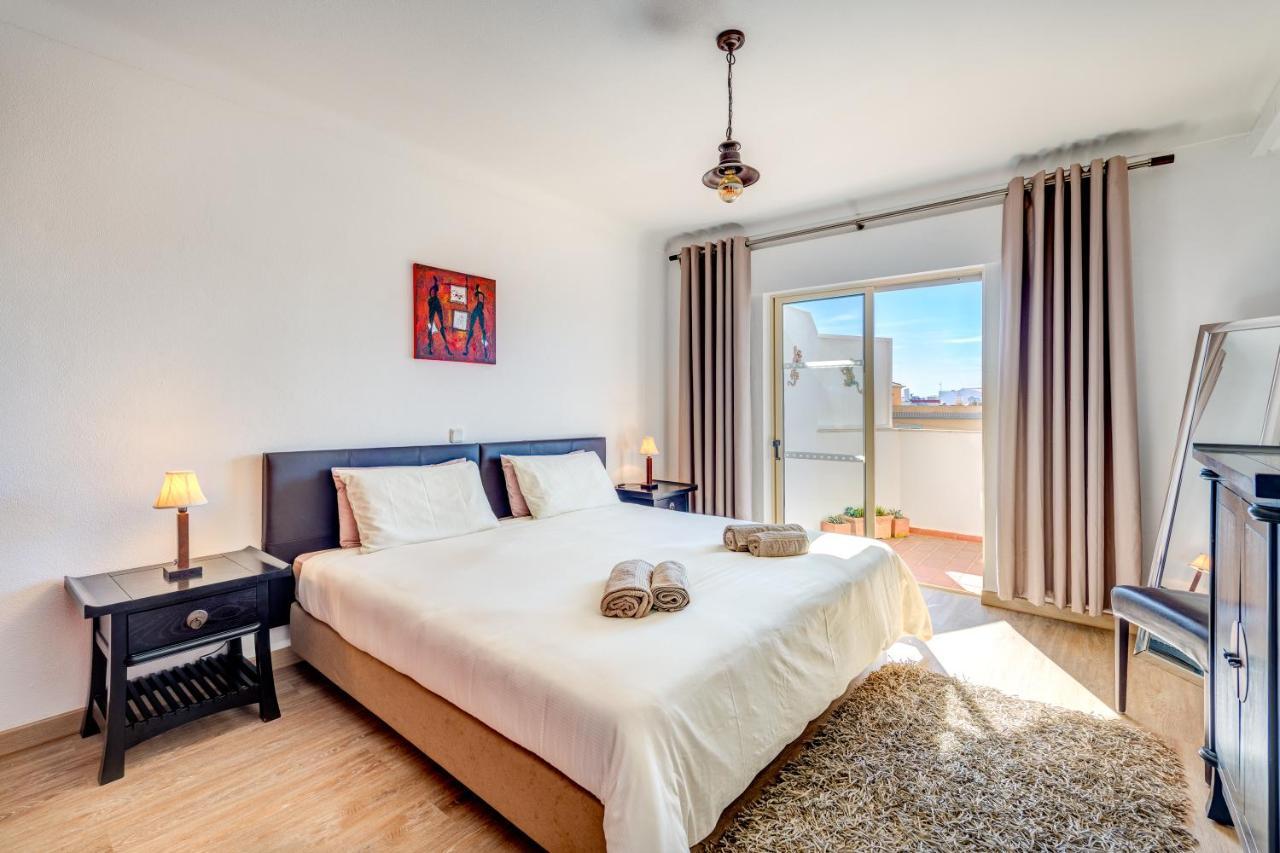 Algarsun - Idealy Situated Holiday Apartment With All Modern Comfort Αλμπουφέιρα Εξωτερικό φωτογραφία