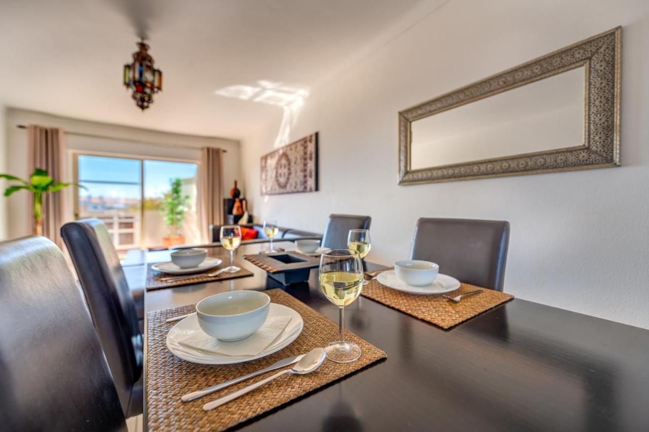 Algarsun - Idealy Situated Holiday Apartment With All Modern Comfort Αλμπουφέιρα Εξωτερικό φωτογραφία