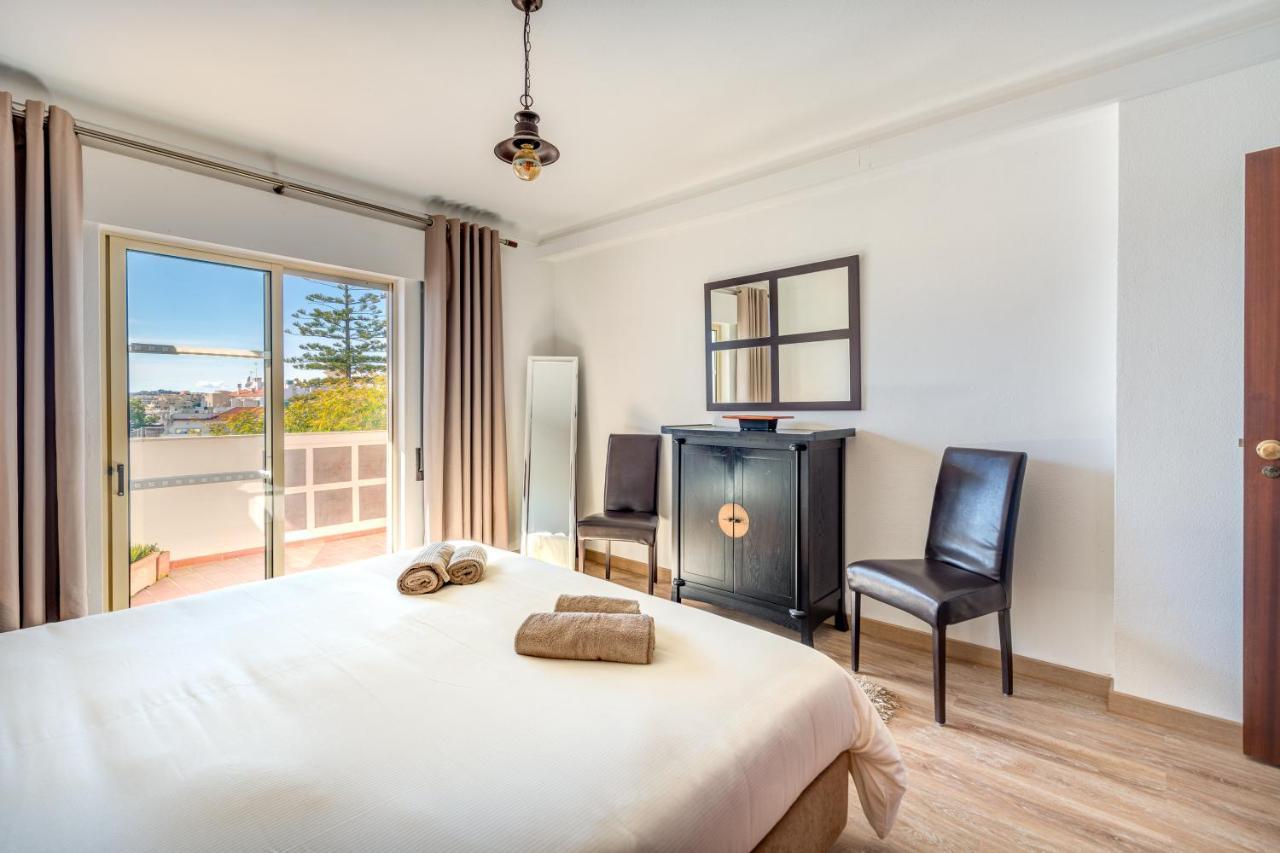 Algarsun - Idealy Situated Holiday Apartment With All Modern Comfort Αλμπουφέιρα Εξωτερικό φωτογραφία