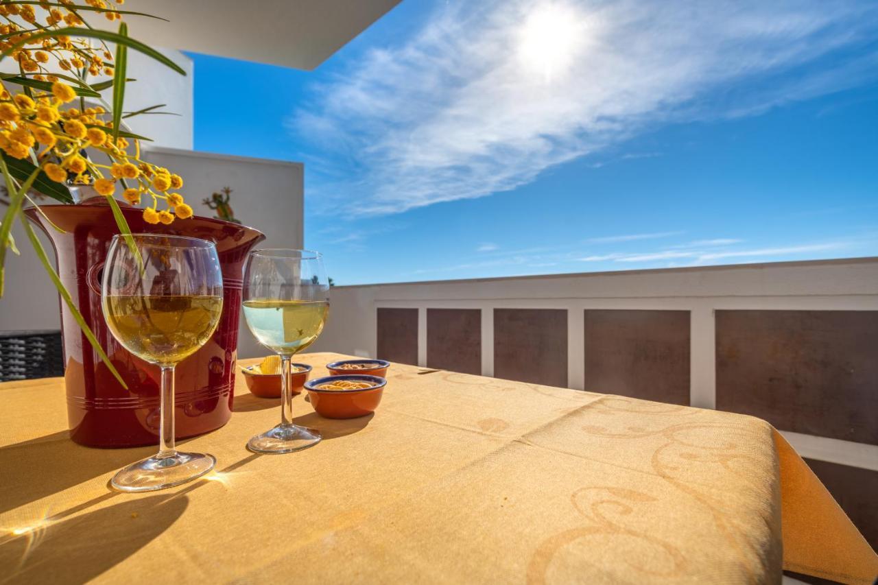 Algarsun - Idealy Situated Holiday Apartment With All Modern Comfort Αλμπουφέιρα Εξωτερικό φωτογραφία